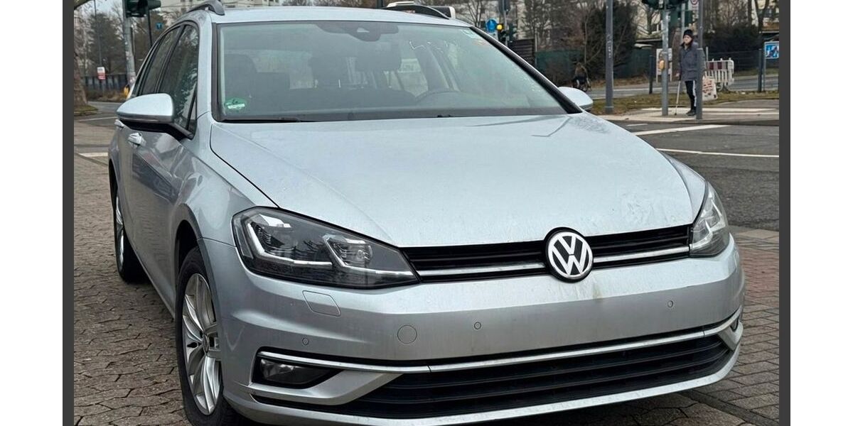 VW Golf 126.533 km 13.990 &euro; Mainz 55128