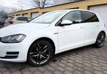 VW Golf 128.000 km 13.900 &euro; Ingelheim 55218