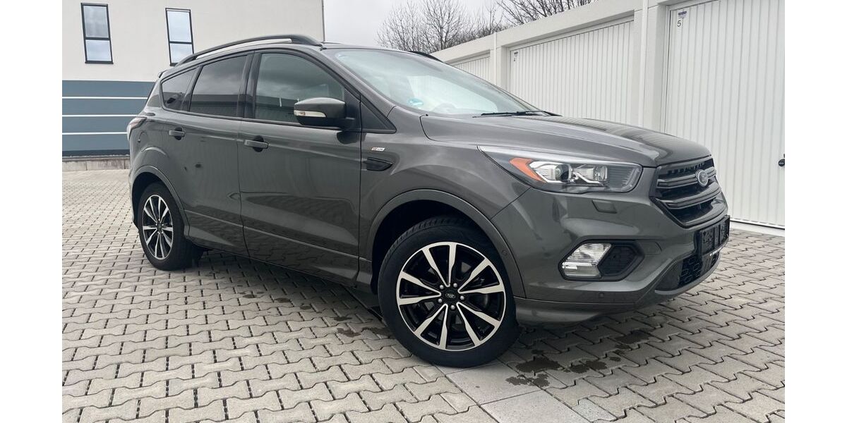 Ford Kuga 119.730 km 10.900 &euro; Nackenheim 55299