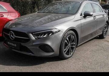 Mercedes-Benz A 180 6.300 km 28.890 &euro; Wiesbaden 65189