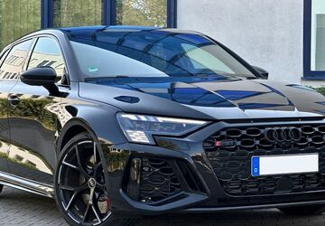 Audi RS3 14.730 km 54.880 &euro; Wiesbaden 65207