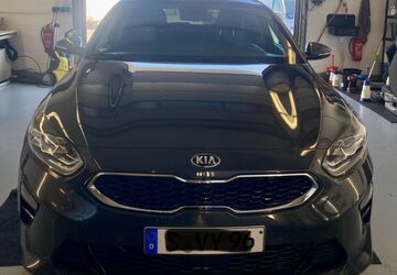 Kia ceed Sportswagon 119.000 km 13.000 &euro; Wiesbaden 65205