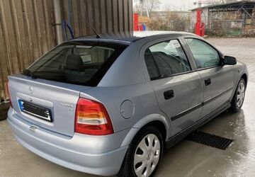 Opel Astra 90.050 km 2.000 &euro; wiesbaden 65203