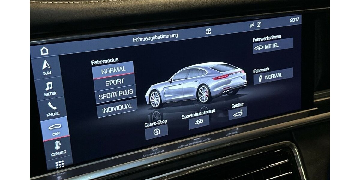 Porsche Panamera GTS |Sport-Design|Chrono|S.AGA|HA-Lenkung 61.091 km 87.999 &euro; Mainz-Kostheim 55246