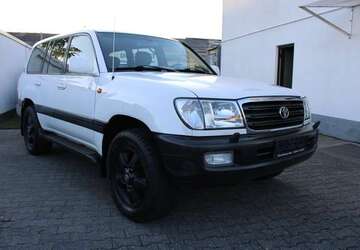 Toyota Land Cruiser 286.000 km 39.999 &euro; Mainz-Kostheim 55246