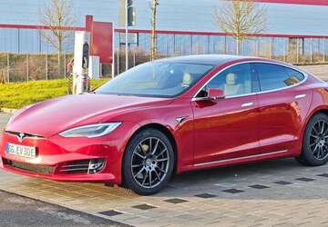 Tesla Model S 122.000 km 22.500 &euro; Trebur 65468