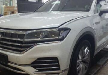 VW Touareg 98.704 km 42.930 &euro; Eschborn 65760