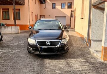 VW Passat 212.000 km 2.399 &euro; Bad Camberg 65520