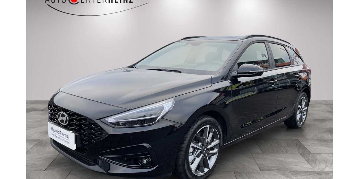 Hyundai i30 4.371 km 25.900 &euro; Mainz 55120