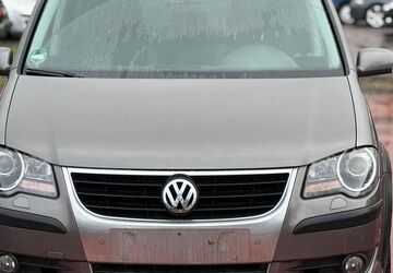 VW Touran 110.000 km 5.999 &euro; Mainz Kastel 55252