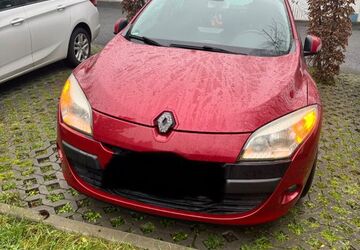 Renault Megane 163.962 km 3.300 &euro; Wiesbaden 65197