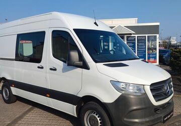 Mercedes-Benz Sprinter 334.600 km 17.850 &euro; Rüsselsheim 65428