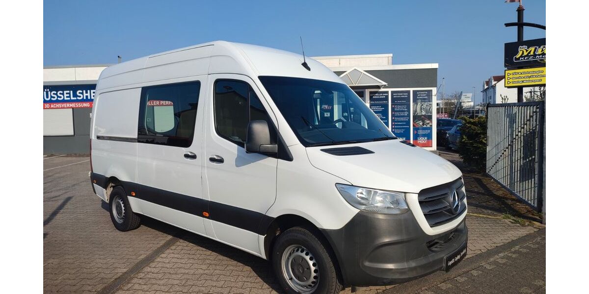 Mercedes-Benz Sprinter 334.600 km 17.850 &euro; Rüsselsheim 65428