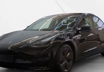 Tesla Model 3 60.906 km 27.720 &euro; Eschborn 65760