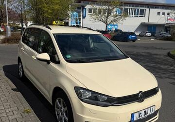 VW Touran 80.000 km 25.000 &euro; Wiesbaden 65199