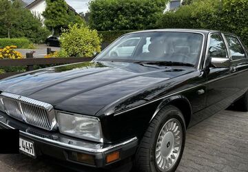 Jaguar XJ40 84.000 km 16.800 &euro; Bingen am Rhein 55411