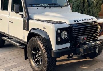 Land Rover Defender 132.456 km 49.900 &euro; Mainz Kastel 55252