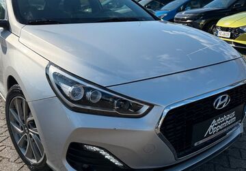 Hyundai i30 58.300 km 15.990 &euro; Oppenheim 55276