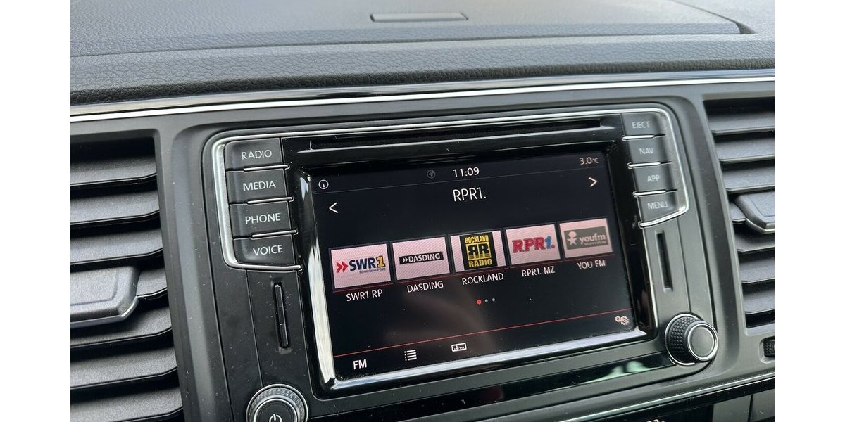 VW T6 Transporter Multivan Generation Six 2x Schiebet 110.881 km 36.500 &euro; Mainz 55122