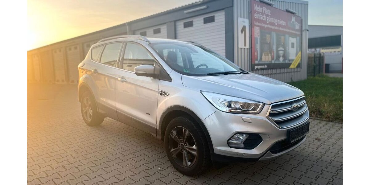 Ford Kuga 104.000 km 13.900 &euro; Groß Gerau 64521