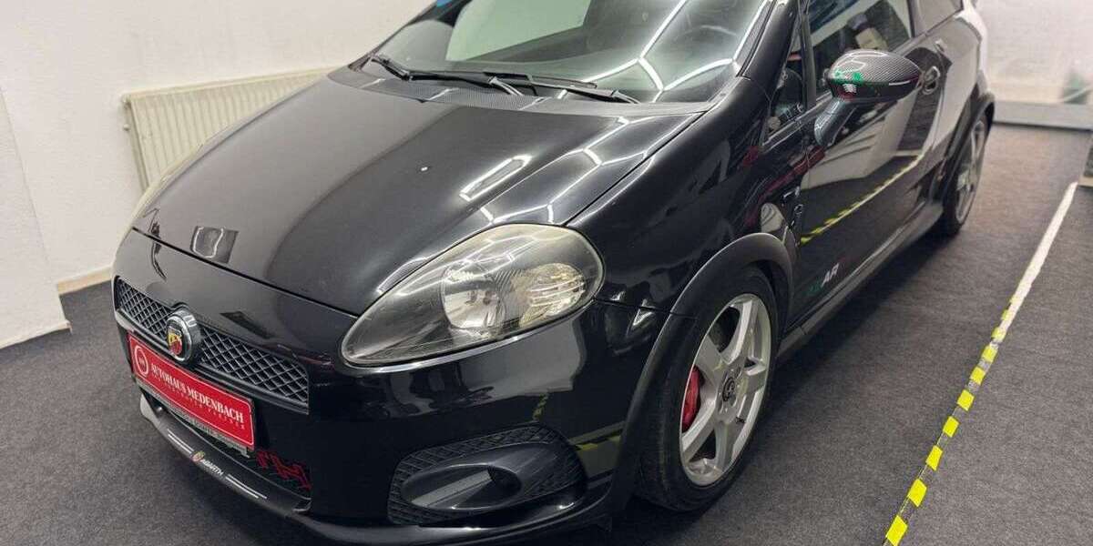 Abarth Grande Punto 154.885 km 7.990 &euro; Wiesbaden 65207