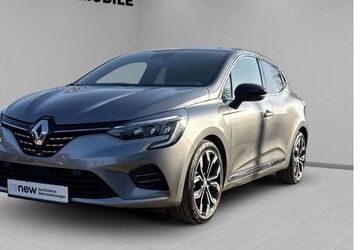 Renault Clio 17.586 km 17.480 &euro; Wiesbaden 65203