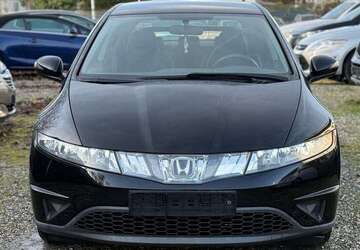 Honda Civic 165.000 km 3.299 &euro; Wiesbaden 65187