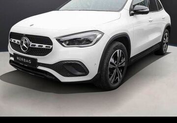 Mercedes-Benz GLA 250 50.000 km 30.970 &euro; Wiesbaden 65189