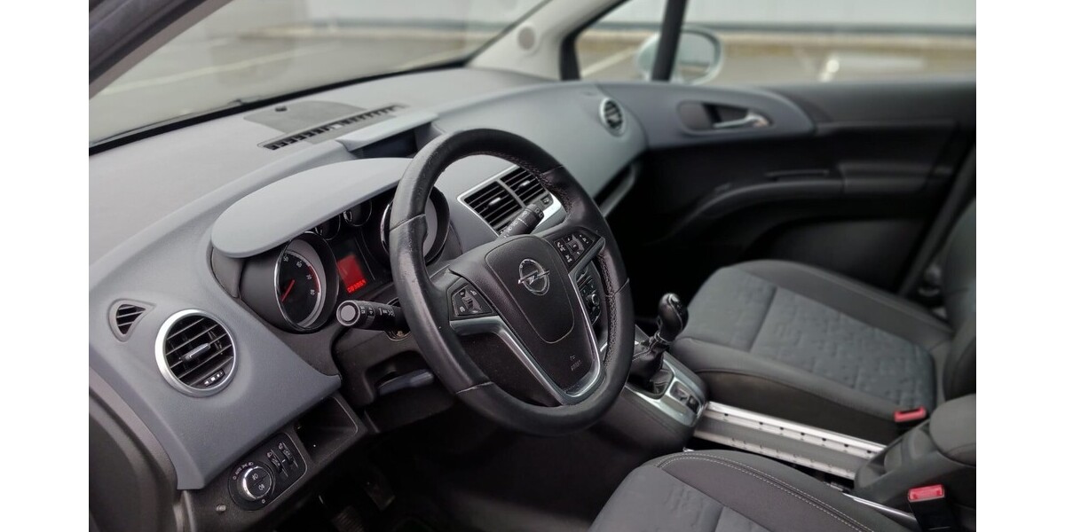 Opel Meriva 83.000 km 6.999 &euro; Oestrich-Winkel 65375