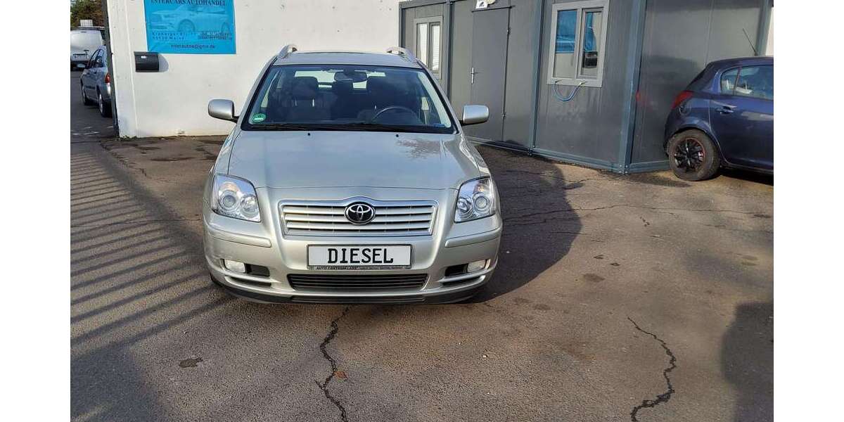 Toyota Avensis 186.100 km 2.998 &euro; Mainz 55120