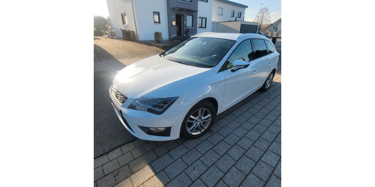 Seat Leon 97.500 km 13.100 &euro; Idstein 65510