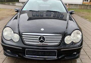 Mercedes-Benz C 180 64.098 km 5.999 &euro; Mainz-Kastel 55252