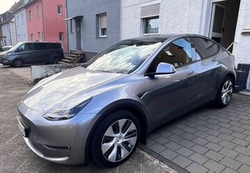 Tesla Model Y 62.905 km 42.499 &euro; Mainz 55130