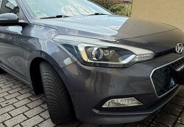 Hyundai i20 131.290 km 8.990 &euro; Kiedrich 65399