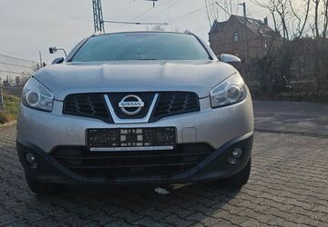 Nissan Qashqai 211.309 km 5.199 &euro; Wiesbaden 65201