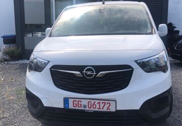 Opel Combo 146.817 km 8.400 &euro; Raunheim 65479