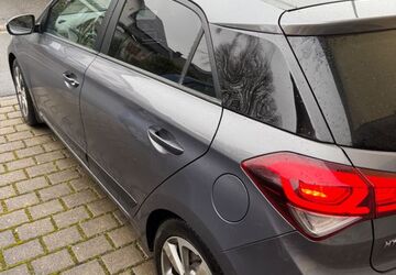 Hyundai i20 132.590 km 8.800 &euro; Kiedrich 65399