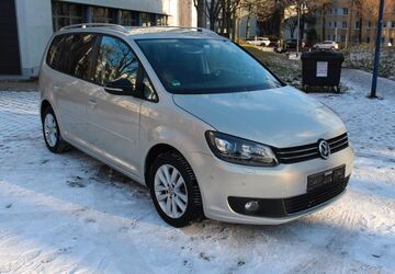 VW Touran 79.200 km 12.799 &euro; Wiesbaden 65197