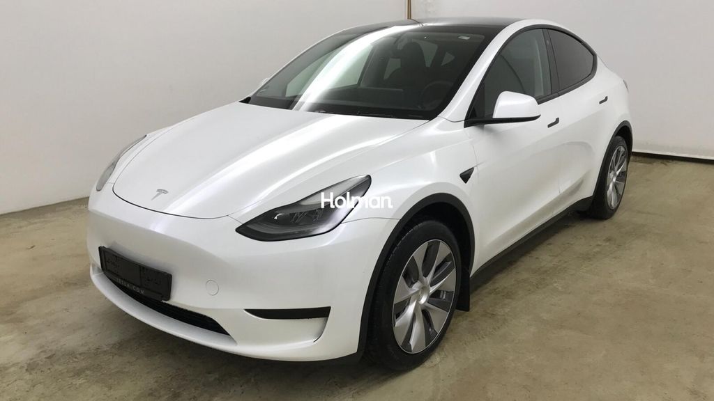 Tesla Model Y 42.674 km 33.378 &euro; Eschborn 65760