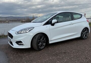 Ford Fiesta 118.000 km 8.200 &euro; Bingen am Rhein 55411