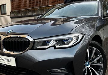 BMW 330 77.000 km 27.989 &euro; Wiesbaden 65205