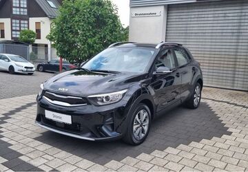 Kia Stonic 5.500 km 20.990 &euro; Wiesbaden 65199