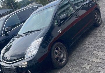 Toyota Prius 179.988 km 3.950 &euro; Wiesbaden 65205