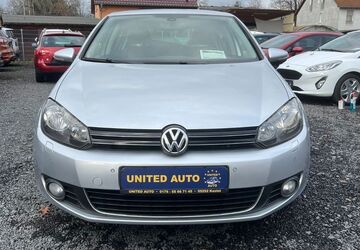 VW Golf 134.200 km 8.899 &euro; Mainz-Kastel 55252