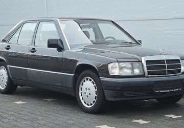 Mercedes-Benz 190 97.728 km 5.800 &euro; Wiesbaden 65201