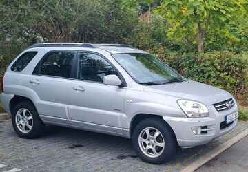 Kia Sportage 168.000 km 4.300 &euro; Wiesbaden 65205