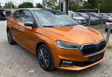 Skoda Fabia 64.700 km 14.890 &euro; Mainz-Kastel 55252