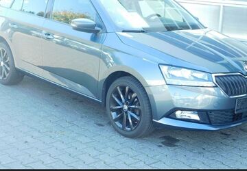 Skoda Fabia 72.665 km 11.990 &euro; Mainz-Kastel 55252