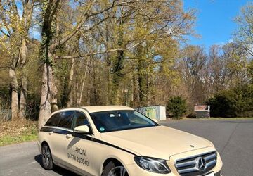 Mercedes-Benz E 220 375.000 km 16.500 &euro; Bad Soden am Taunus 65812