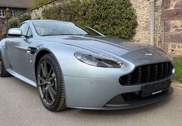 Aston Martin V8 10.693 km 88.007 &euro; Hofheim am Taunus 65719